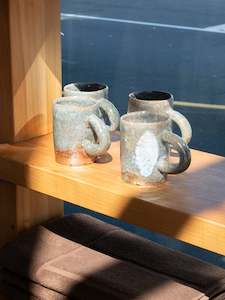 Kitchen Table: Round Mug ~ Blue