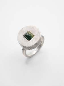 Welfe Bowyer: Sugarloaf Ring ~ Silver & Sapphire