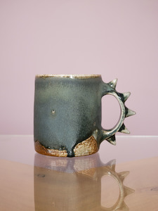 Spike Mug 07