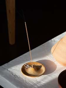 Nicola Shuttleworth: Incense Holder ~ Ash