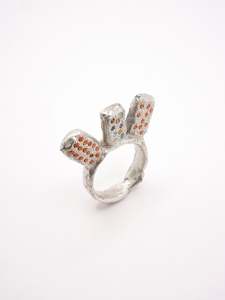 Maxx Jewels: Ring 21 ~ Gravestones