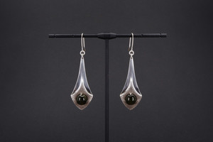 Products: Sterling Silver and New Zealand jade Candelabra Earrings kawakawastone