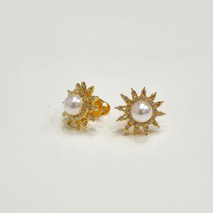 Products: 22ct Gold Pearl Stud Earrings – Kaysons