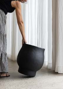 Eco Pots: Tas Pot Large / Black