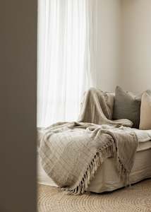 Mayla Oversized Linen & Cotton Throw / Natural