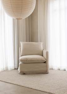 Sofas: Villa Sectional Right / Natural