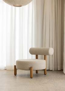 Santos Occasional Chair / Boucle / Natural