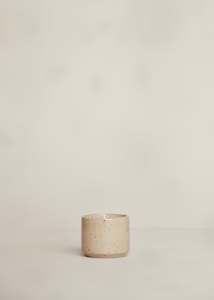 Hand-Poured Natural Wax Scented Candle / Oud / Speckled Cream
