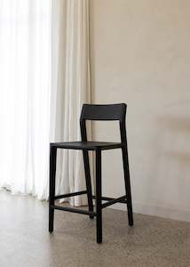 Furniture: Glide Luxe Stool / Black