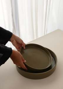 Homewares: Sonten Bowl / Olive