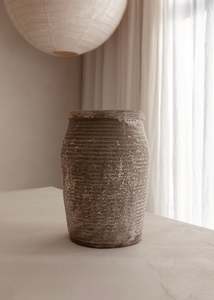 Earthenware Planter Vessel / Aged Natural
