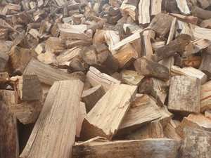 Split Pine and Macrocarpa hot mix – KC Firewood