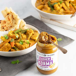 Cashew Chicken Korma (using Forty Thieves Curry Paste)