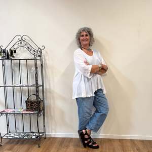 Best Selling: HUIA TEE
