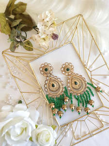 Jewellery: Emerald Green & Gold Chandelier Drop Pearl Earrings