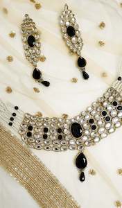 Black Kundan Set