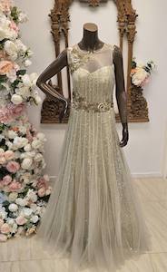 Champagne Gold Shimmer (tulle overlay)