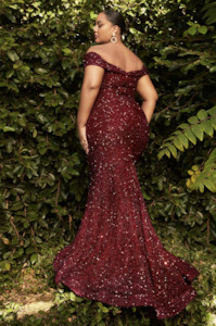 C975 Maroon Sequins