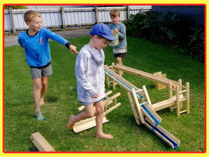 Products: Bumper Canal & Tower Set – Kidantics Australia