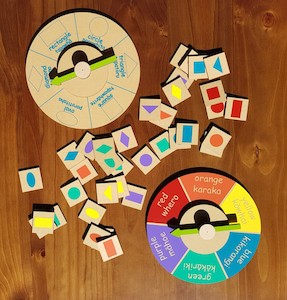 Products: Coloured Spinning Wheel Game - Kidz Jigz