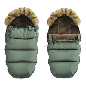 Footmuff / stroller sleeping bag – olive green