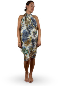 Beach Outdoor: Tropicana Sarong