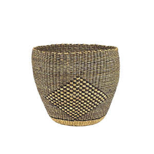 Bags Baskets: Planter Basket - Labyrinth