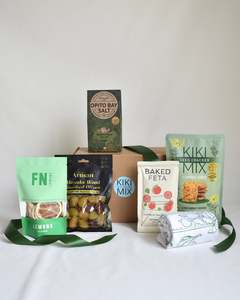 Kiki: The Entertainer Kiki Gift Box