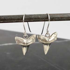 Small Niho earrings - silver