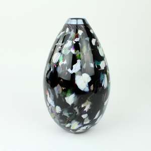 Grinter Glass: Tear Drop Vase - dalmatian I