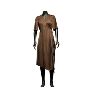 Tari: Ahu Weru Hou | Dress