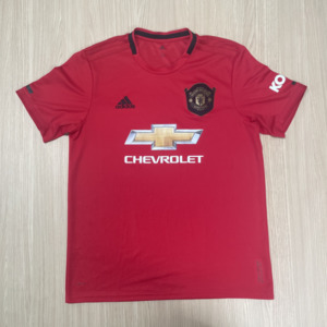 Products: Manchester United Home Kit (L) - Kitted Out