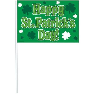 Amscan: St Patrick's day flags pack of 12