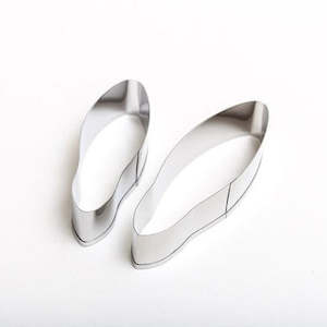 Bakegroup: Lily flower petal cutters set 2