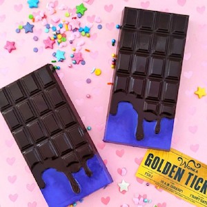 Melted chocolate bar chocolate mould