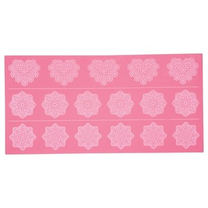 Sweetly Does It medium Lace mat 3 (round and heart lace doily)