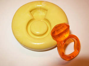 Valentines Silicone Icing Moulds: Diamond Ring silicone mould by Simi cakes