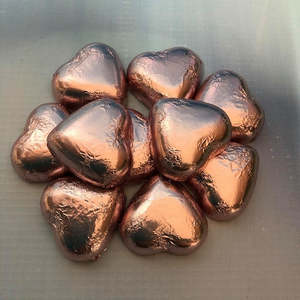 Valetines Sprinkles: Foil covered chocolate hearts Rose Pink