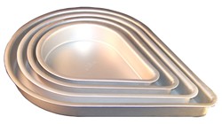 Clearance Bakeware: ON SPECIAL Fat daddios 10 inch Tear drop cake pan