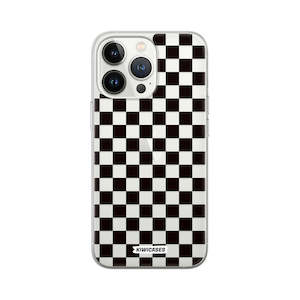 Iphone 13 Pro: Black Checkers - iPhone 13 Pro