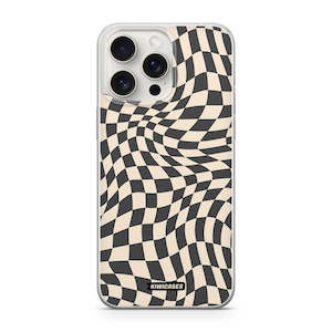 Wavey Checkered