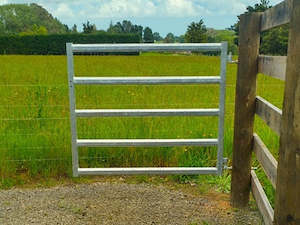 Cattle Yard Gate 1400mm 5 Rail