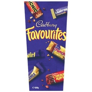 Boxed Chocolates: Cadbury Favourites Chocolates 520g