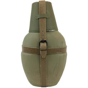 East German Army Surplus: East German UTV Canteen Set