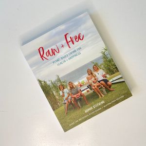 Raw & Free (Sophie Steevens) *** 15% OFF! ***