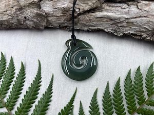 Greenstone: Greenstone Nephrite Jade Hei Matau - Koru Pendant E072 – 38×31mm with Gift Box