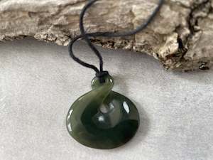 Greenstone Nephrite Jade Fat Twist Pendant E027 – 26×20mm with Gift Box