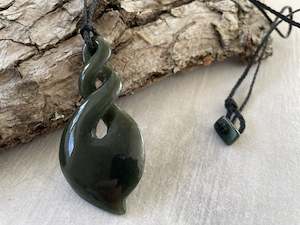 Greenstone Nephrite Jade X-Large Double Twist Pendant – 62mm