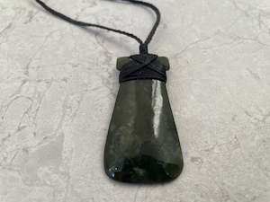 Greenstone Toki: Lashed Greenstone Nephrite Jade Maori Toki Pendant – 52mm