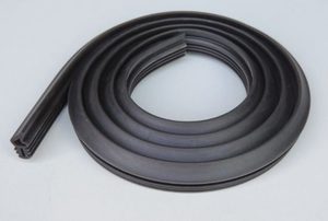 Fisher Paykel Parts: Seal F&P Dishwasher Door DW60